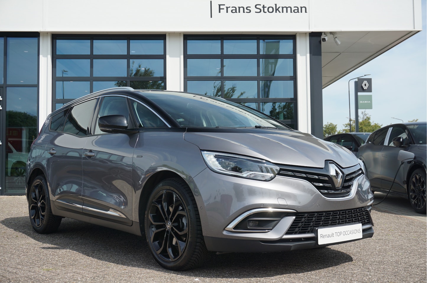 Renault Grand Scénic - 1.3 TCe 140 EDC Intens 7P Black Edition - AutoWereld.nl