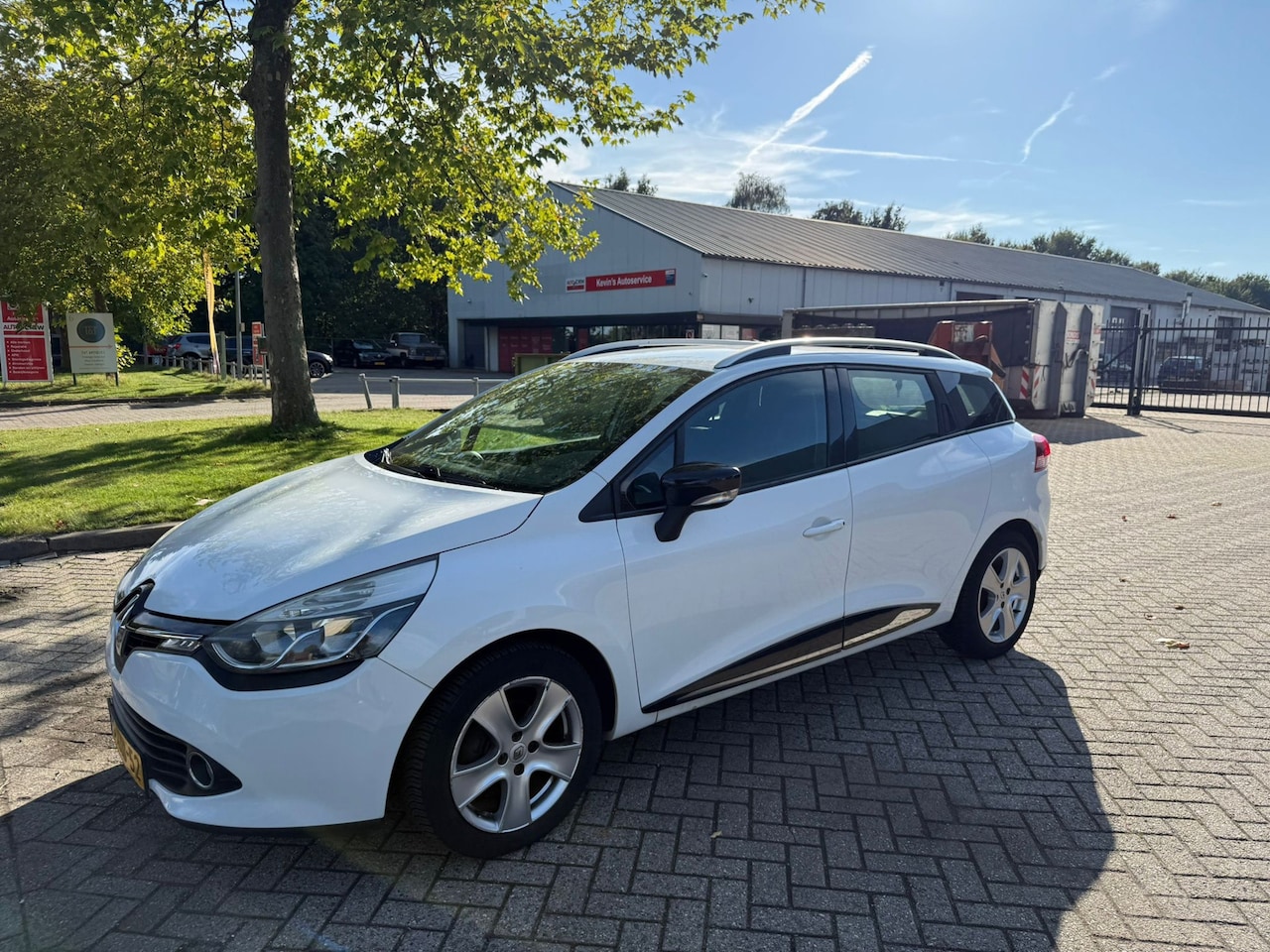 Renault Clio Estate - 1.5 dCi ECO Expression netto export - AutoWereld.nl