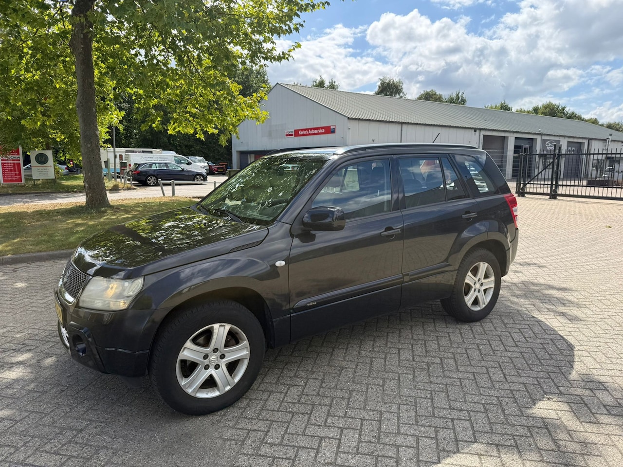 Suzuki Grand Vitara - 2.0-16V Exclusive automaat - AutoWereld.nl