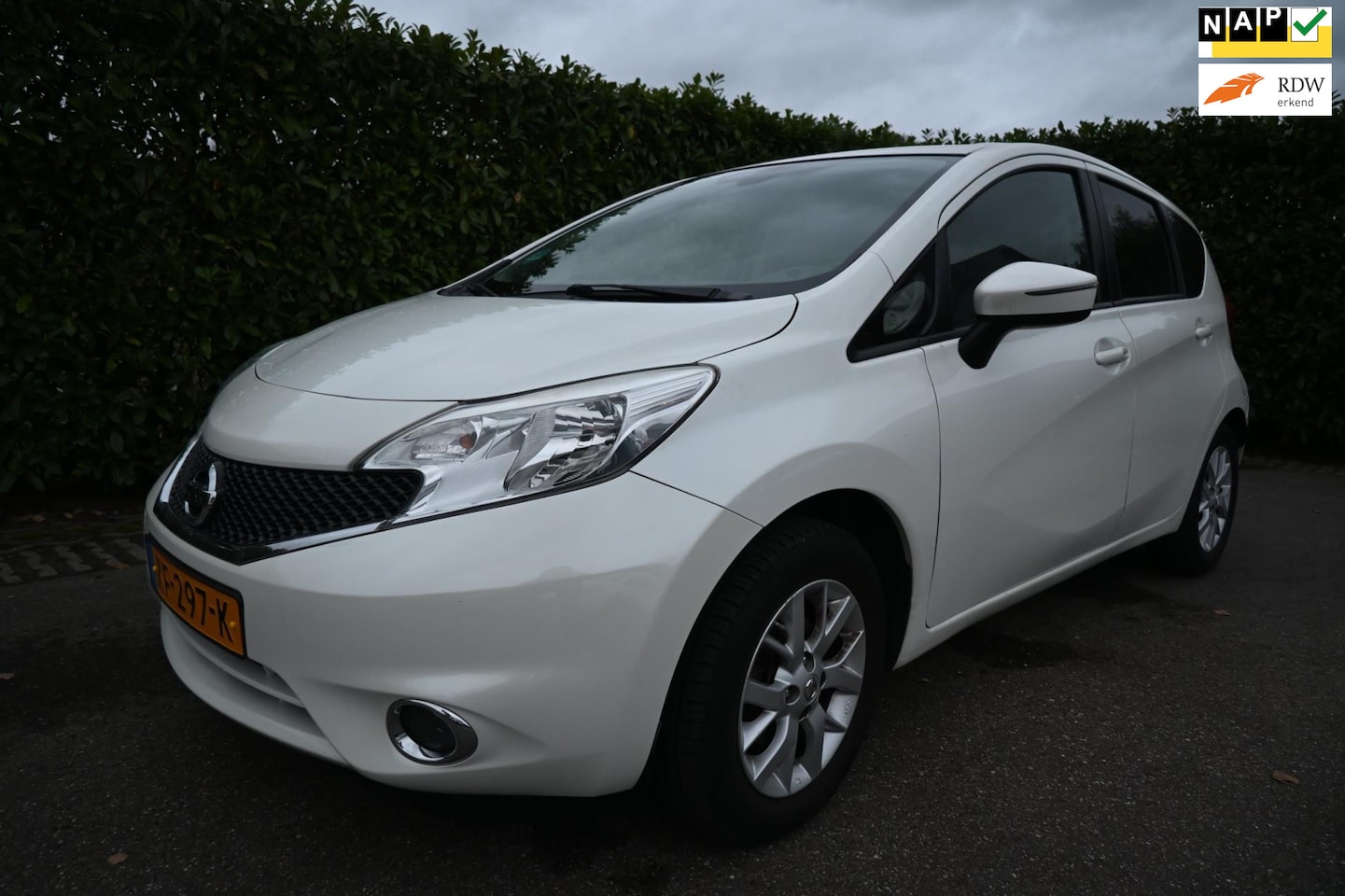 Nissan Note - 1.2 Connect Edition 5-deurs. Origineel Nederlandse auto met NAP. - AutoWereld.nl