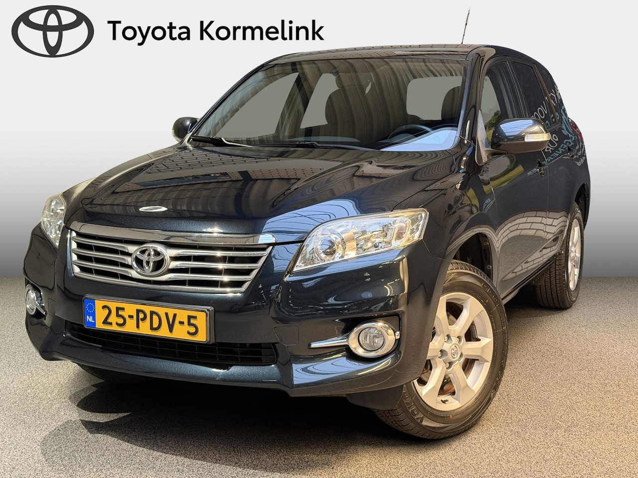 Toyota RAV4 - 2.0 VVTi Executive Business 2.0 VVTi Executive Business automaat - AutoWereld.nl