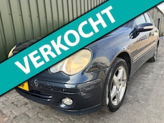 Mercedes-Benz C-klasse Combi - 180 K. Classic