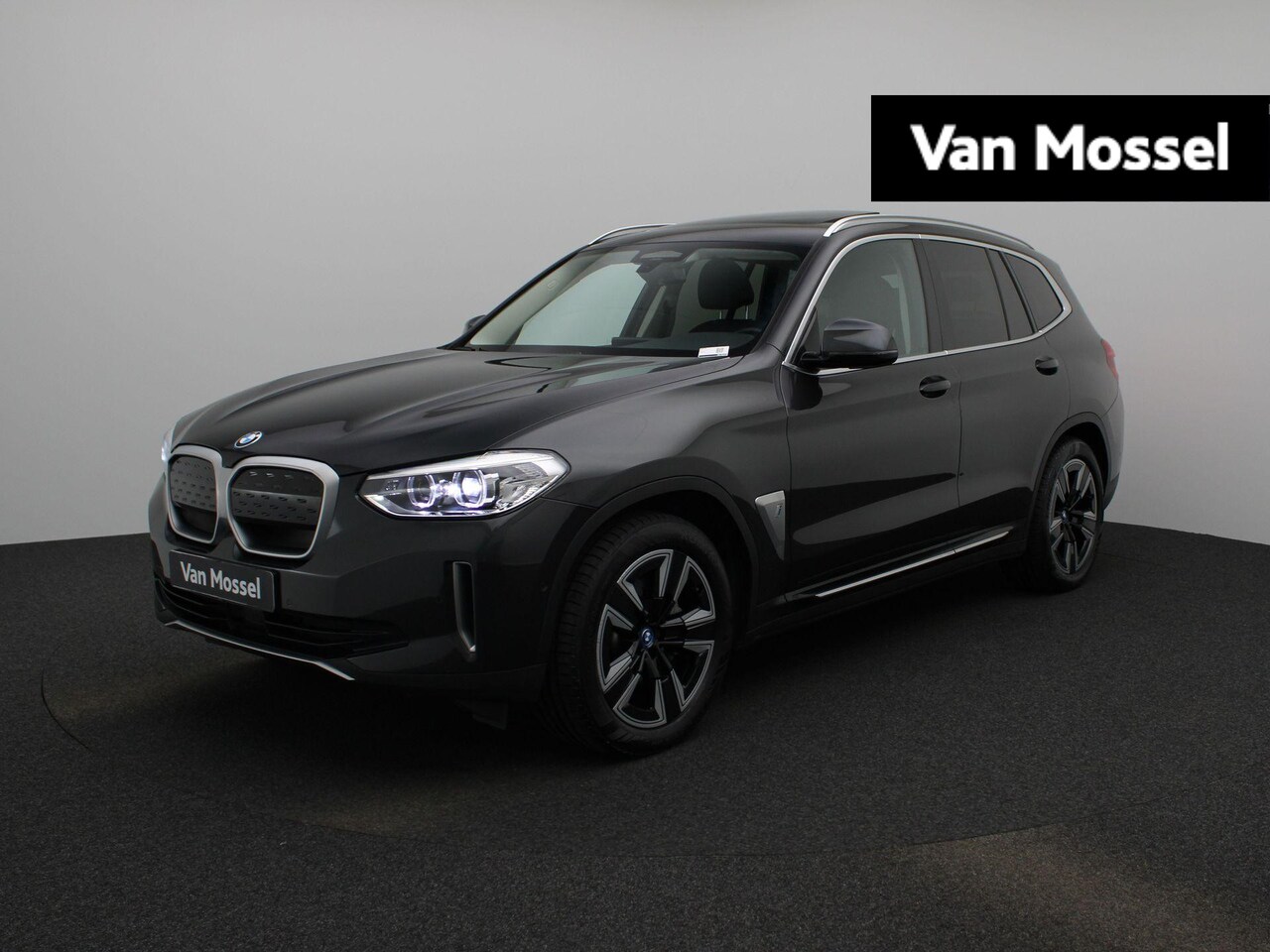 BMW iX3 - sDrive35 | Panorama Dak | Navi | Camera | Leder | Memory Stoelen | Adaptieve Cruise Contro - AutoWereld.nl