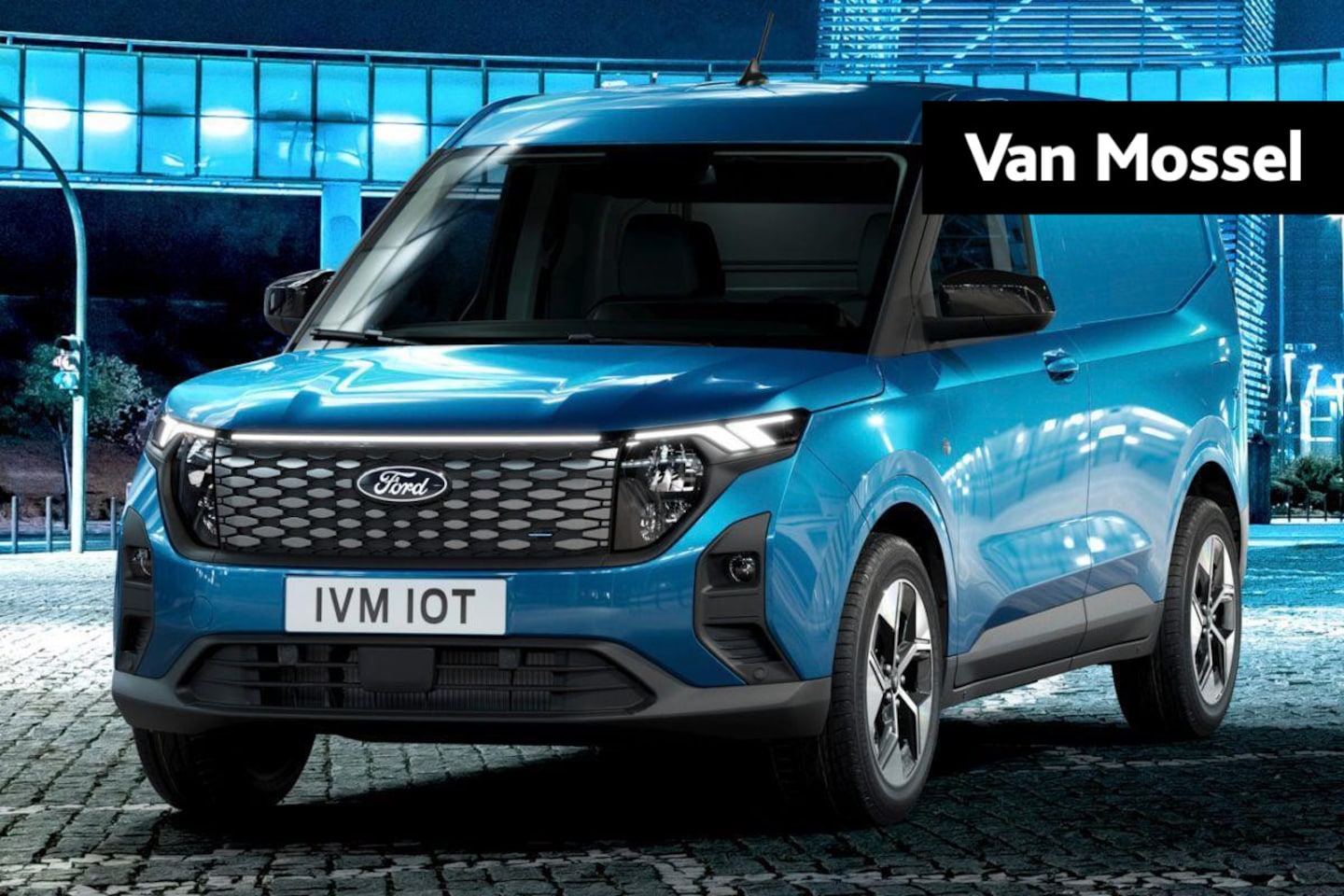 Ford Transit Courier - E-Transit | Nieuw te bestellen va € 27.750,- | - AutoWereld.nl