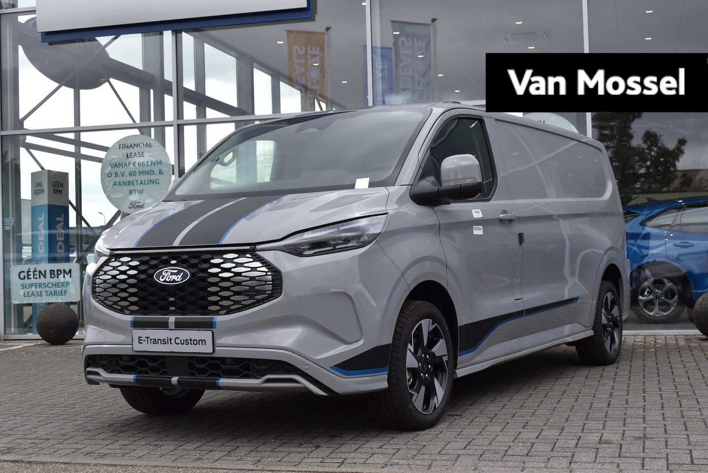 Ford E-Transit Cust. - 340 L2H1 Sport 65 kWh | Uit Voorraad Leverbaar! | Grey Matter | Inklapbare Trekhaak | 19 I - AutoWereld.nl