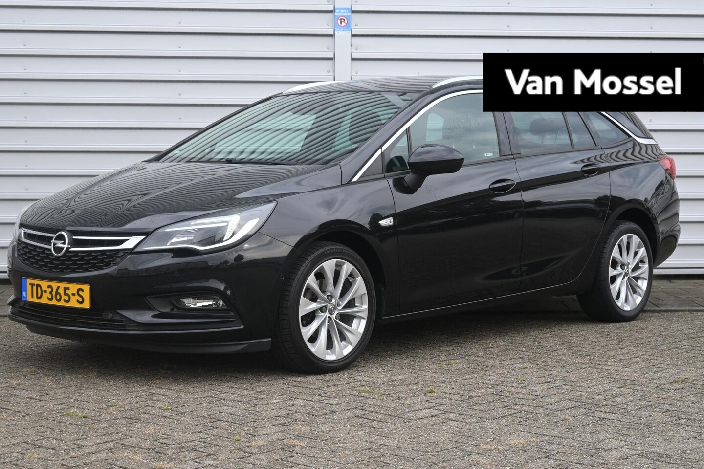 Opel Astra Sports Tourer - 1.4 Innovation | Navigatie | Climate Control | Parkeercamera | Apple Car Play / Android Au - AutoWereld.nl