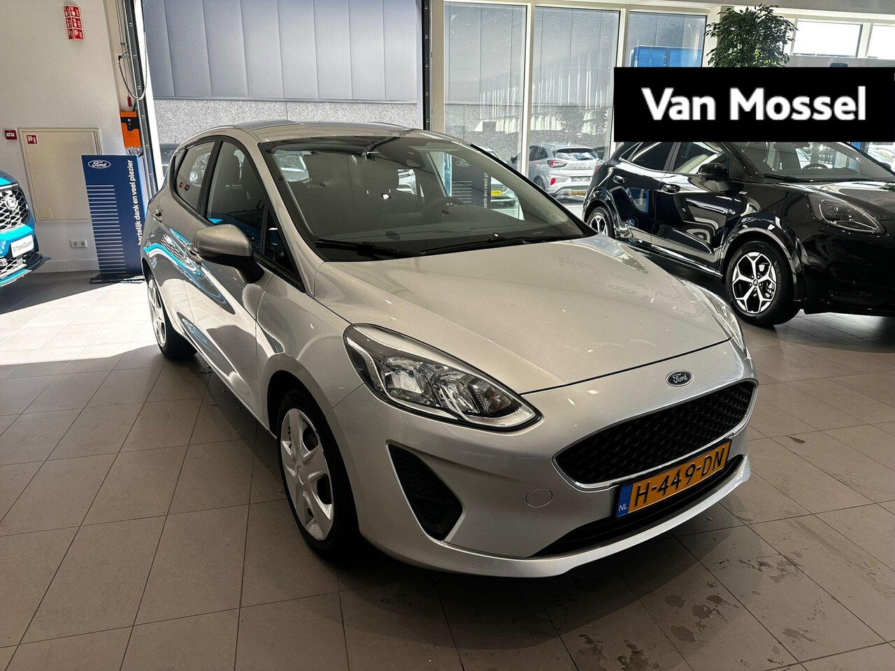 Ford Fiesta - 1.1 Trend | CRUISECONTROL | NAVI | AIRCO - AutoWereld.nl