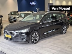 Ford Focus Wagon - 1.0 EcoBoost Hybrid Titanium Style | 360 Parkeersensoren | Keyless entry | Navigatie | App
