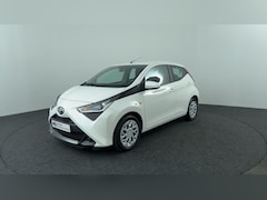 Toyota Aygo - 1.0 VVT-i x-play | Airco | P.cam | Apple-/Android Carplay