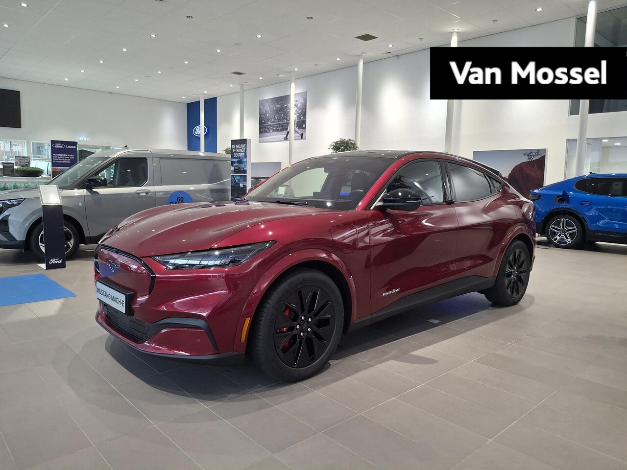 Ford Mustang Mach-E - Extended Premium RWD 88 kWh | PANORAMADAK | BANG & OLUFSEN AUDIO | HANDSFREE BEDIENBARE AC - AutoWereld.nl