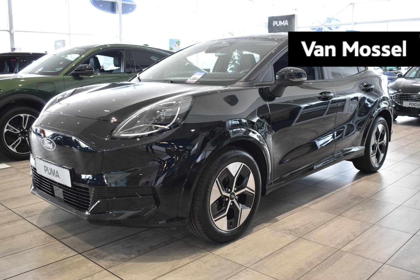 Ford Puma Gen-E - 44 kWh | Showroom Voorraad | €3000.- Korting | 0.99% Rente Via Ford Options | Agate Black - AutoWereld.nl