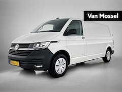 Volkswagen Transporter - 2.0 TDI L2H1 Comfortline 110PK | Airco | DAB+ | Vierseizoenbanden | Navigatie | Comfort st