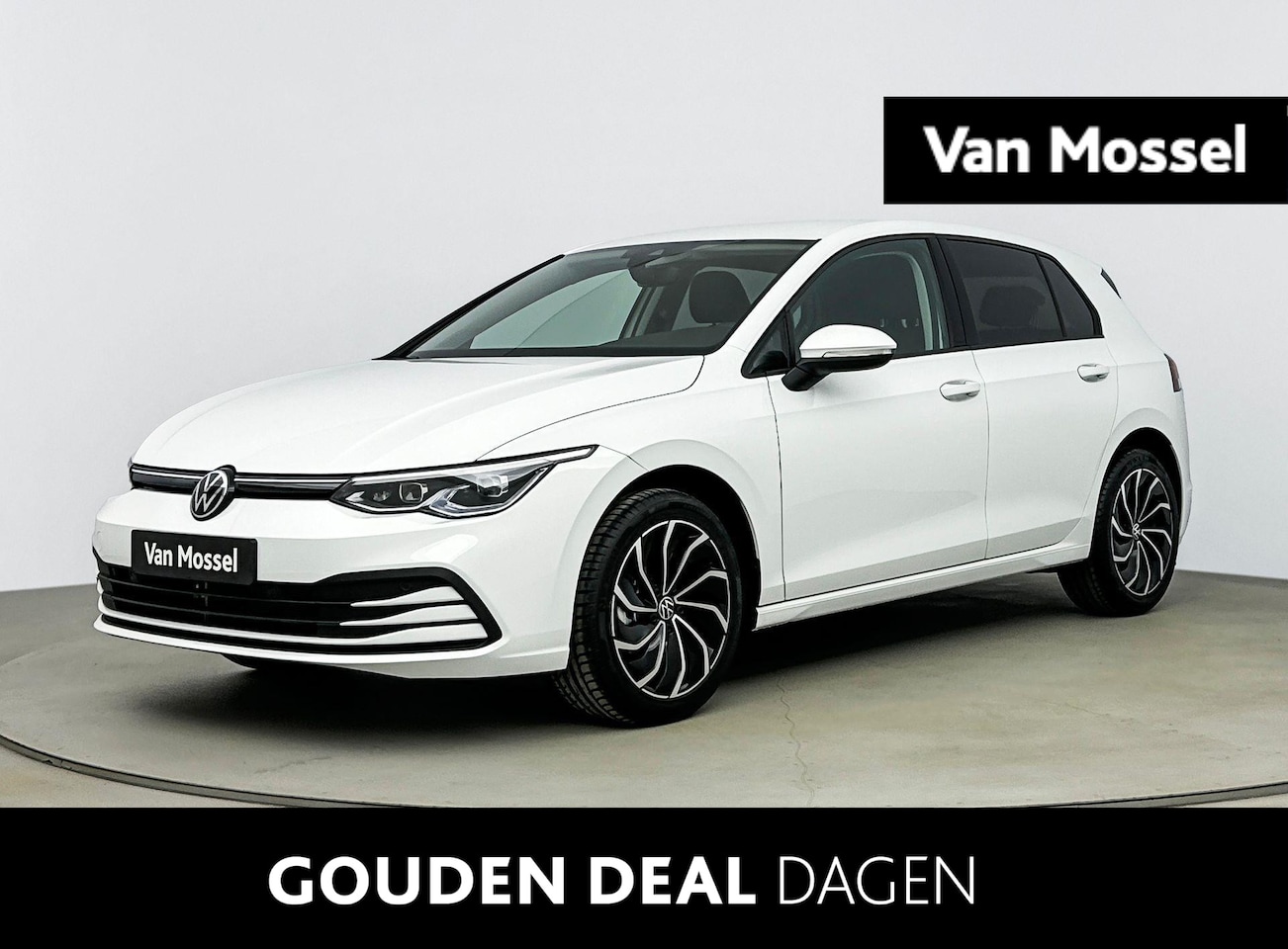 Volkswagen Golf - 1.0 eTSI Life Business led matrix (iq.light) | 17 inch lichtmetaal | Navigatie | Stoelverw - AutoWereld.nl