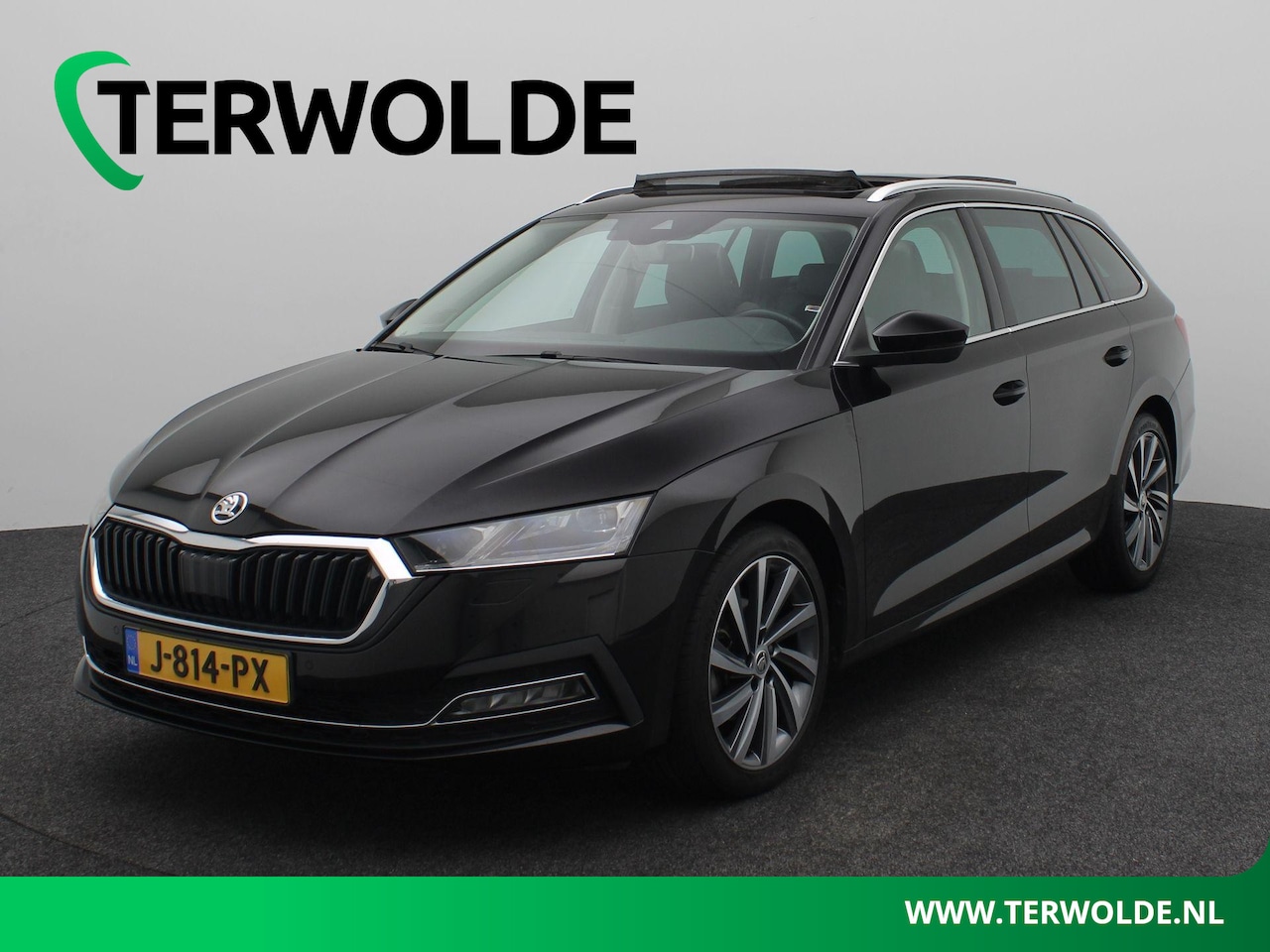 Skoda Octavia Combi - 1.5 TSI First Edition | Panoramadak | 18" velgen | - AutoWereld.nl