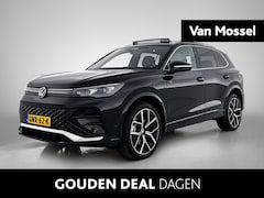 Volkswagen Tiguan - 1.5 eHybrid R-Line Business 272 PK | Automaat | Navigatie | Camera | Adaptive Cruise Contr