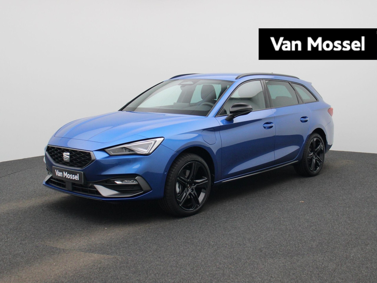 SEAT Leon Sportstourer - 1.5 TSI e-Hybrid FR Business 204 PK | Automaat | LED Koplampen | Trekhaak | Navigatie | Cl - AutoWereld.nl