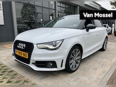 Audi A1 Sportback - 1.2 TFSI Admired 86 PK | S-Line Exterieur | Navigatie | Bluetooth | Getinte Ruiten | Licht