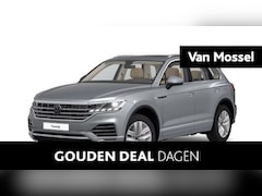 Volkswagen Touareg - Atmosphere 3.0 TSi eHybrid 4MOTION 381 PK | Automaat | V6 | Plug-In | Luchtvering | Panora