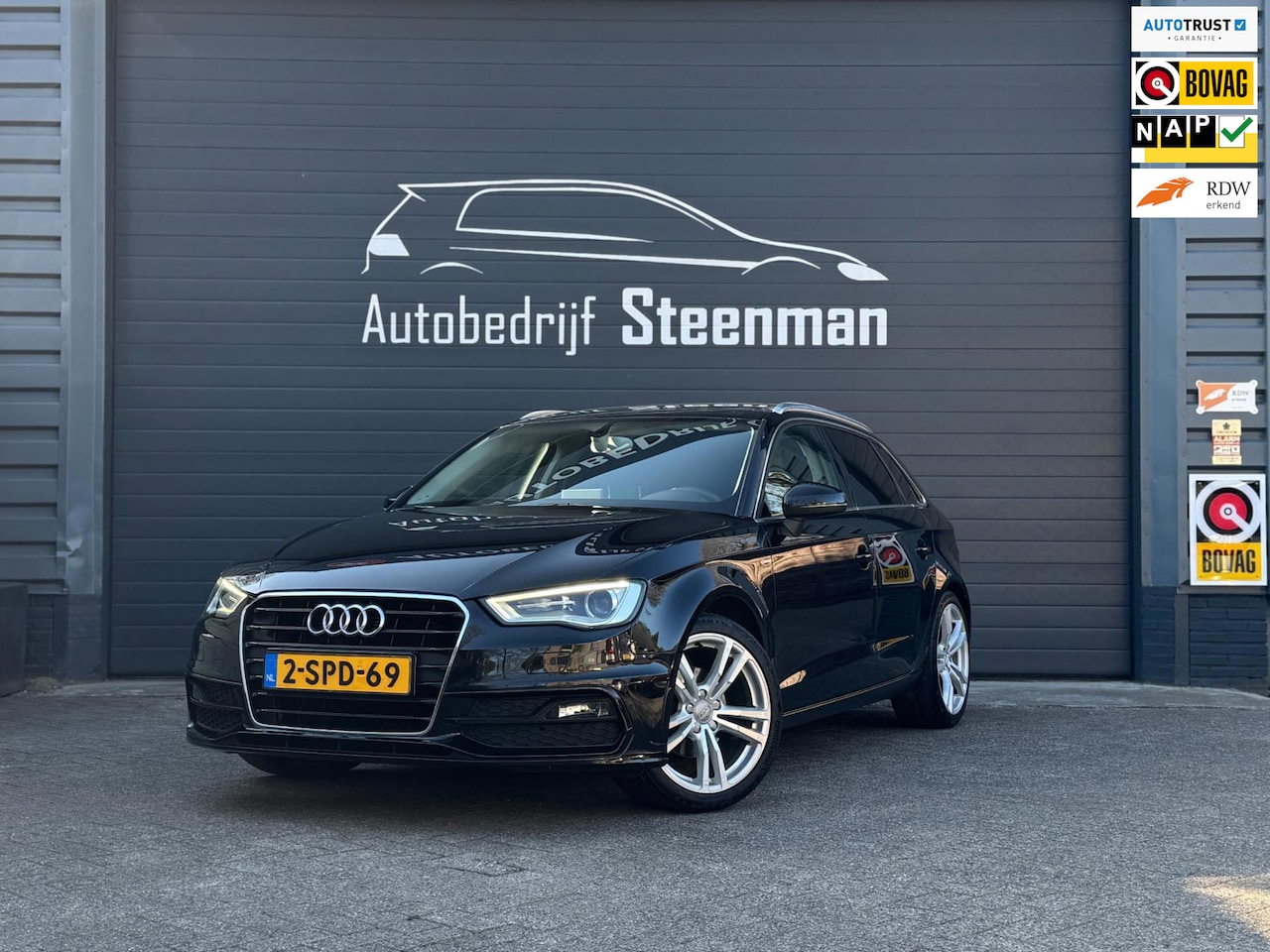 Audi A3 Sportback - 1.4 TFSI Ambition S-Line | Pano | Trekhaak - AutoWereld.nl