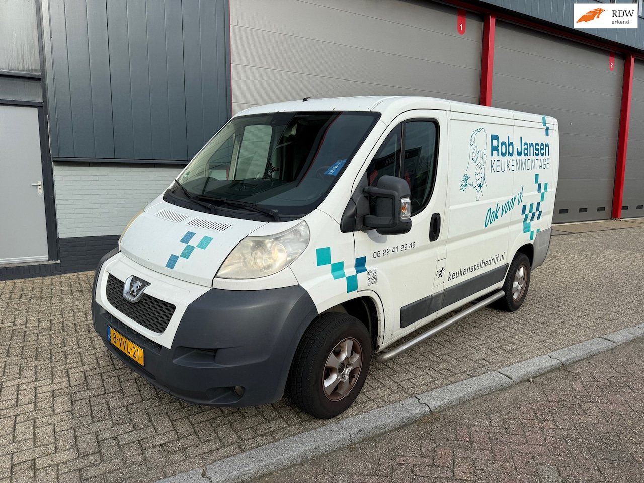 Peugeot Boxer - 330 2.2 HDI L1H1 DC 330 2.2 HDI L1H1 DC Profit+ - AutoWereld.nl