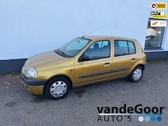 Renault Clio - 1.2 RT, '99, 5-drs, keurige auto met een nieuwe apk