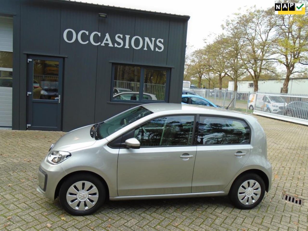 Volkswagen Up! - 1.0 BMT move up! 1.0 BMT move up! - AutoWereld.nl