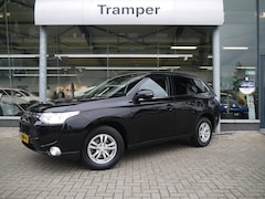 Mitsubishi Outlander - 2.0 Intense Aut.|Trekhaak|Rijklaar