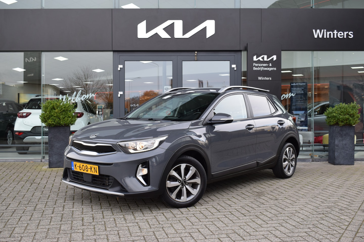 Kia Stonic - 1.0 T-GDi MHEV DynamicPlusLine | Cruise Control | Navigatie | Camera | Keyless | Trekhaak - AutoWereld.nl