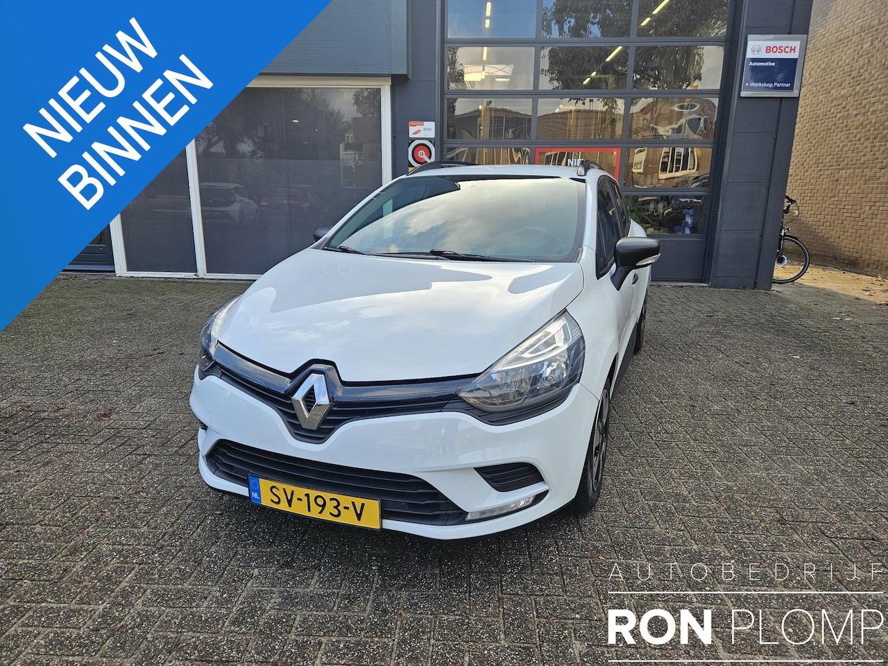 Renault Clio - 0.9 TCe Life / Airco/ R&GO APP/ Bluetooth/ Cruise/ - AutoWereld.nl