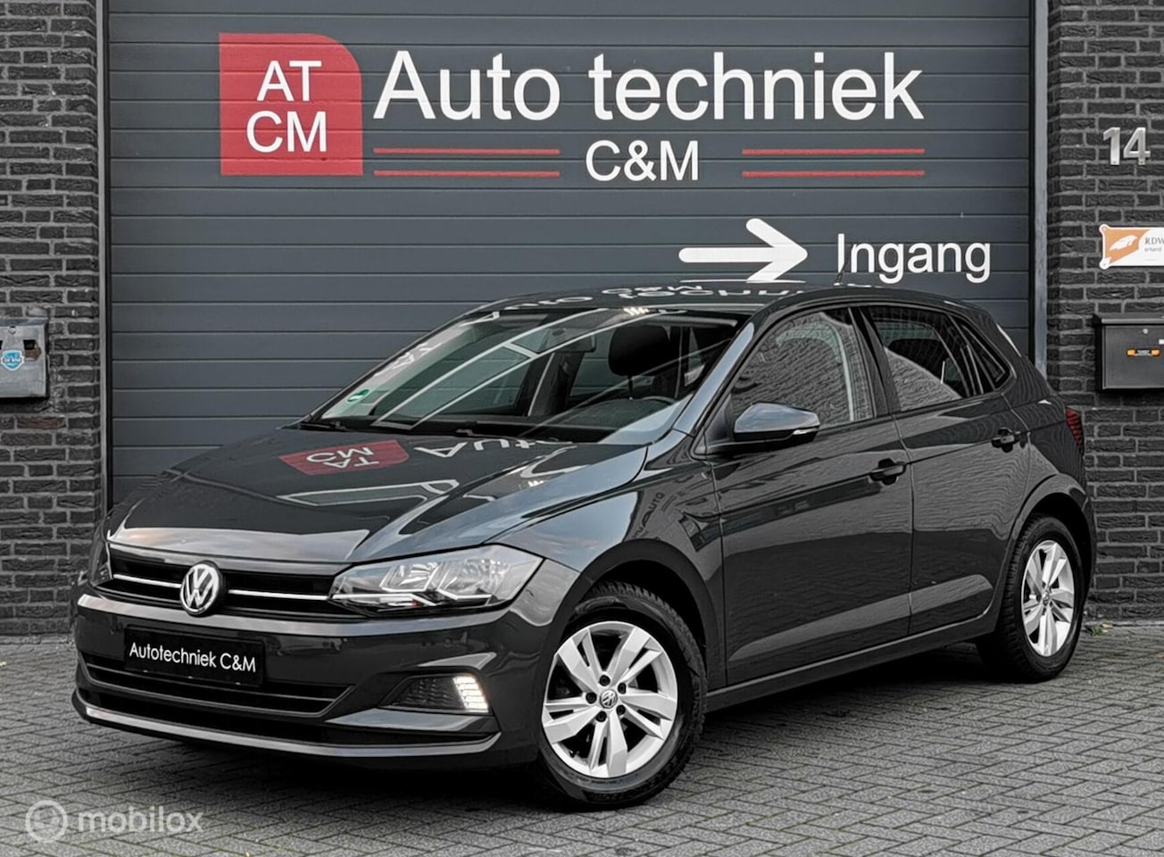 Volkswagen Polo - 1.0 TSI Comfortline 95PK/PDC/ACC/CRUISE/LED/ - AutoWereld.nl
