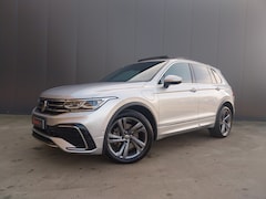 Volkswagen Tiguan - 1.4 TSI PHEV eHybrid R-Line 1e EIGENAAR PANO DAK VIRTUAL COCKPIT ADAPT CRUISE CAMERA PARK
