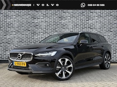 Volvo V60 Cross Country - 2.0 B5 AWD Pro | Trekhaak | Elektrische Stoelverstelling | Adaptieve Cruise Control met St