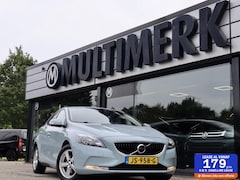 Volvo V40 - 2.0 T2 Kinetic, Trekhaak, Camera, Climate Control