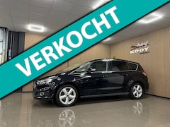 Ford S-Max - 2.0 Titanium * Automaat / Panoramadak / Trekhaak / Navigatie / NL Auto
