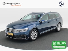 Volkswagen Passat Variant - 1.4 TSi 218 Pk Automaat PHEV GTE Business | Full LED | Trekhaak | Camera | Navi | Dodehoek