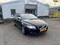 Volvo V70 - 1.6 T4 Limited Edition LEES TEKST