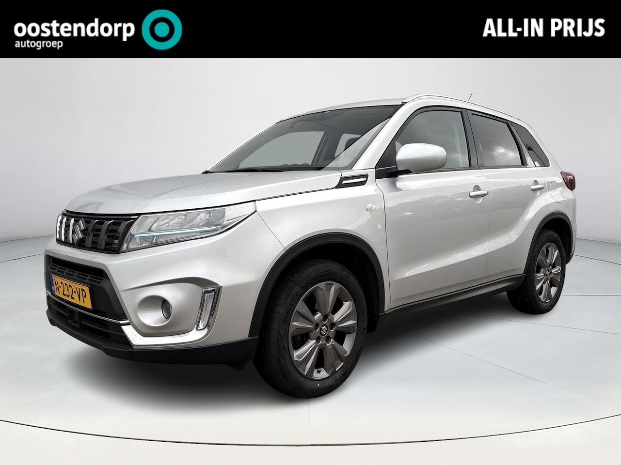 Suzuki Vitara - 1.4 Boosterjet Select Smart Hybrid Achteruitrijcamera | Stoelverwarming | Verwarmbare buit - AutoWereld.nl