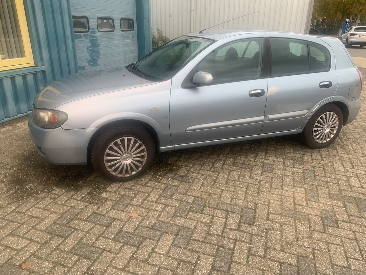Nissan Almera - 1.5 Visia - AutoWereld.nl