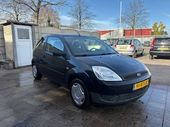 Ford Fiesta - 1.3 Style Lage kilometerstand - van 2e eigenaar - zeer nette staat