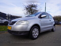 Volkswagen Fox - 1.2 40KW Trendline Airco Net nwe APK en OH beurt gehad