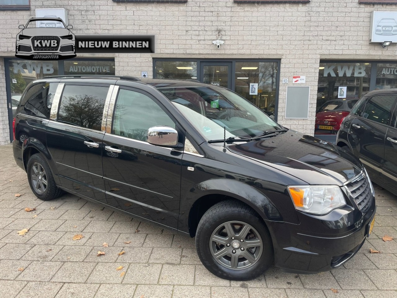Chrysler Grand Voyager - 3.8 V6 Touring Trekhaak Apk 7pers - AutoWereld.nl