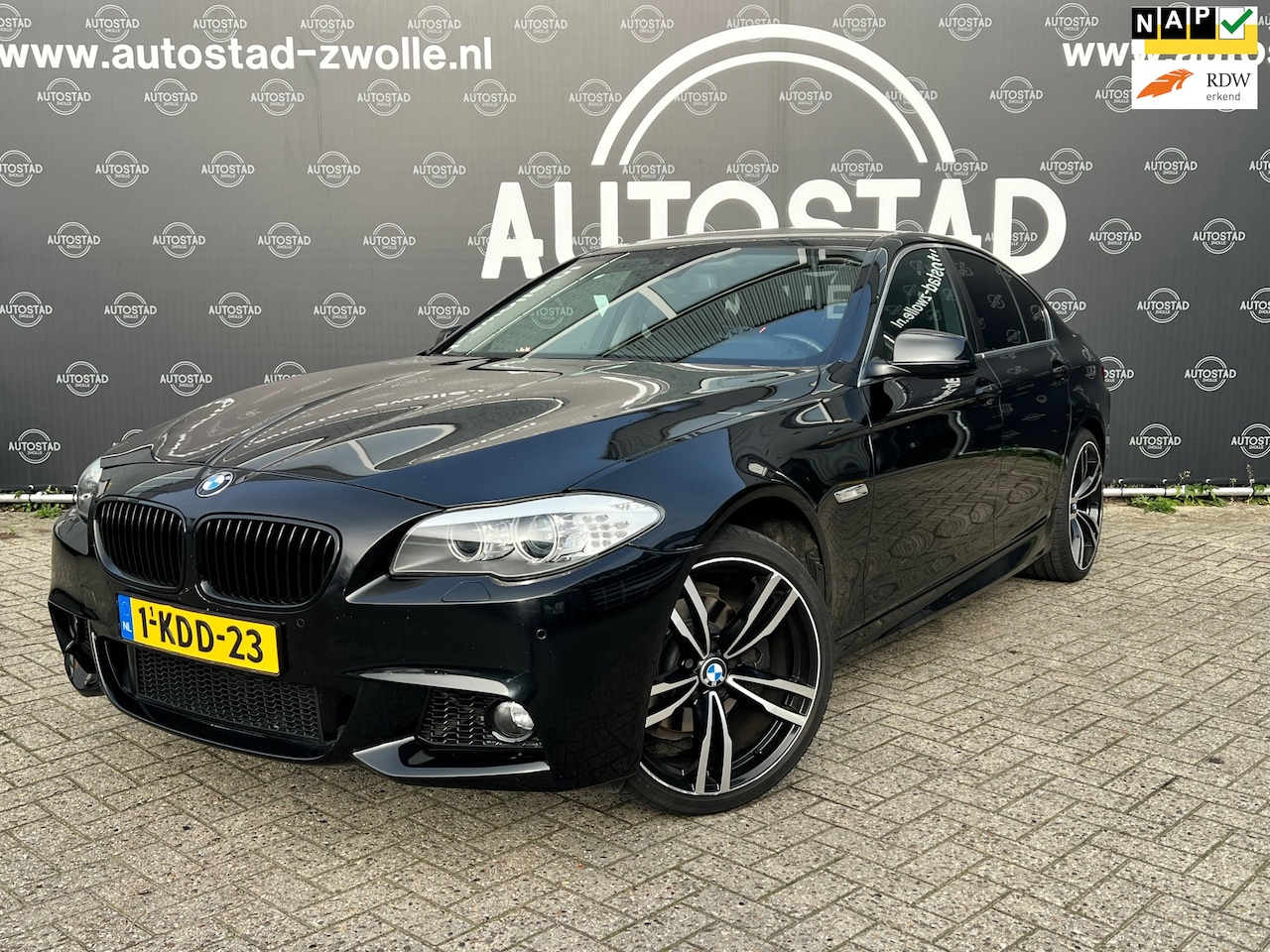 BMW 5-serie - 520i High Executive 520i High Executive + (Let Op! Auto Heeft Achterschade) - AutoWereld.nl