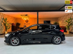 Ford Focus - 1.0 EcoBoost ST Line Business Garantie Head-Up Camera PDC Cruise Navi Clima LED DAB Rijkla