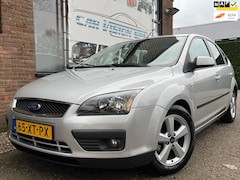 Ford Focus - 1.6-16V Futura|Airco|Cruise|5-drs|