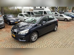 BMW 2-serie Active Tourer - 218i Essential | Automaat | Parkeersensoren | Stoelverwarming |