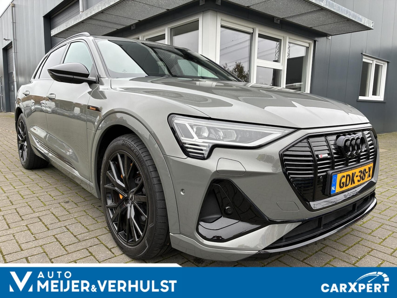 Audi e-tron - 55 408 PK quattro S edition 95 kWh | BLACK EDITION | LEDER | 360 CAM | 58000 KM!!! - AutoWereld.nl