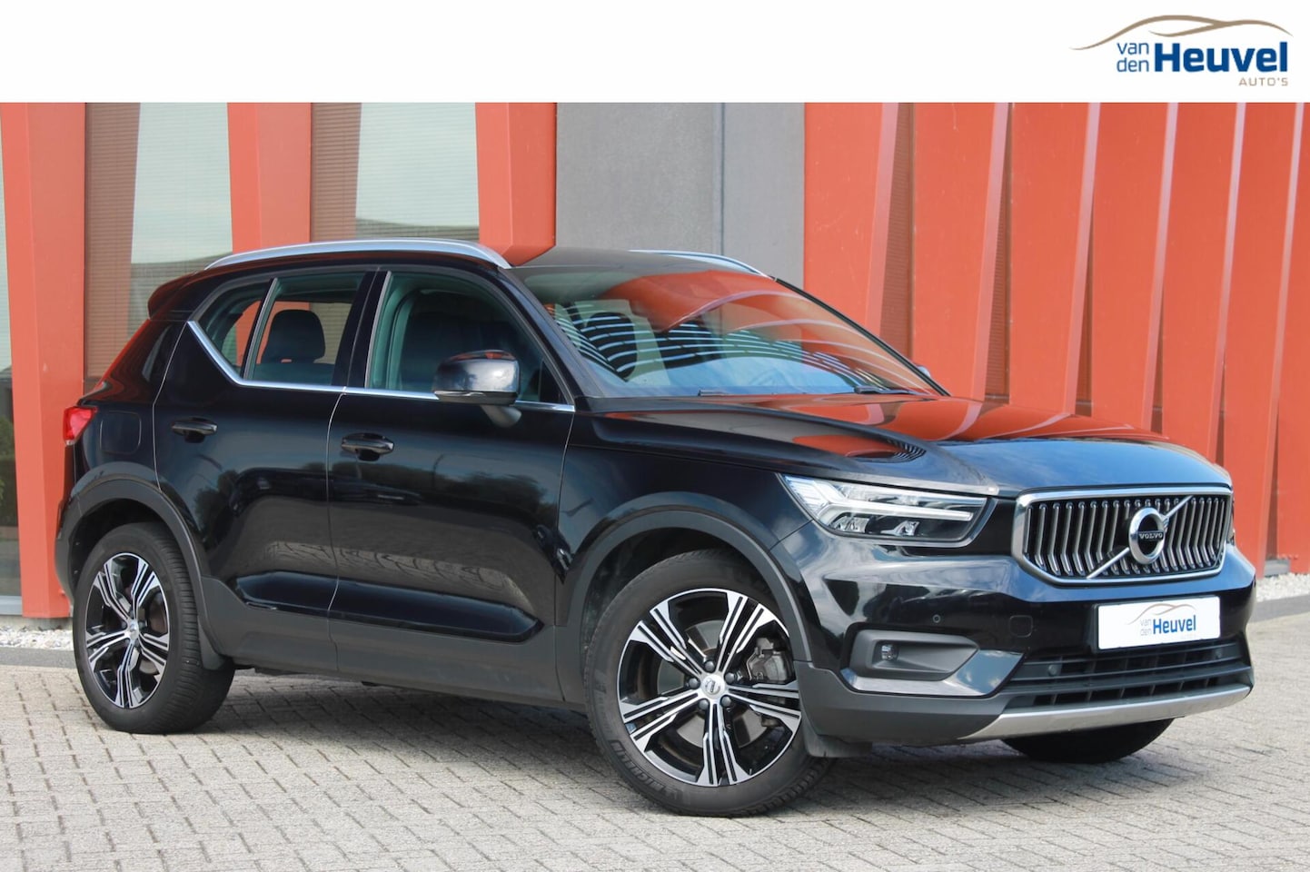 Volvo XC40 - T4 Recharge Inscription Expression | BLIS | Parkeercamera | Keyless - AutoWereld.nl
