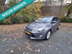 Ford Focus Wagon - 1.0 EcoBoost Titanium NETTE AUTO RIJDT EN SCHAKELT GOED