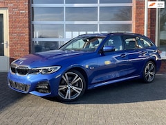 BMW 3-serie - 320e Business Edition Plus | M-Sportpakket | LED-Laserlights | Alcantara-Leder Bekleding |