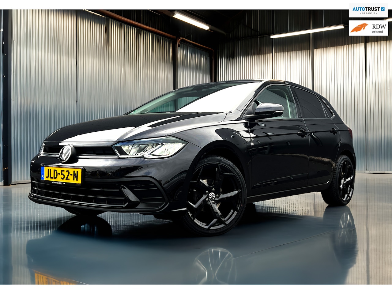 Volkswagen Polo - 1.0 TSI R-Line Business ACC_Navi_Carplay_Led_Virtual cocpit - AutoWereld.nl